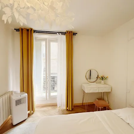 Appartement De Luxe Juste A Cote Des Champs-elysees